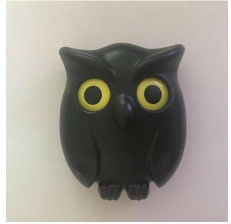 Owl Key Holder Cute Owl Key Holder Automatic Open Close Eyes Magnetic Night Owl Keying Holder Wall Mounted Owl Key Hooks with Wall Self-Adhesive Tape - Magnetic key holder